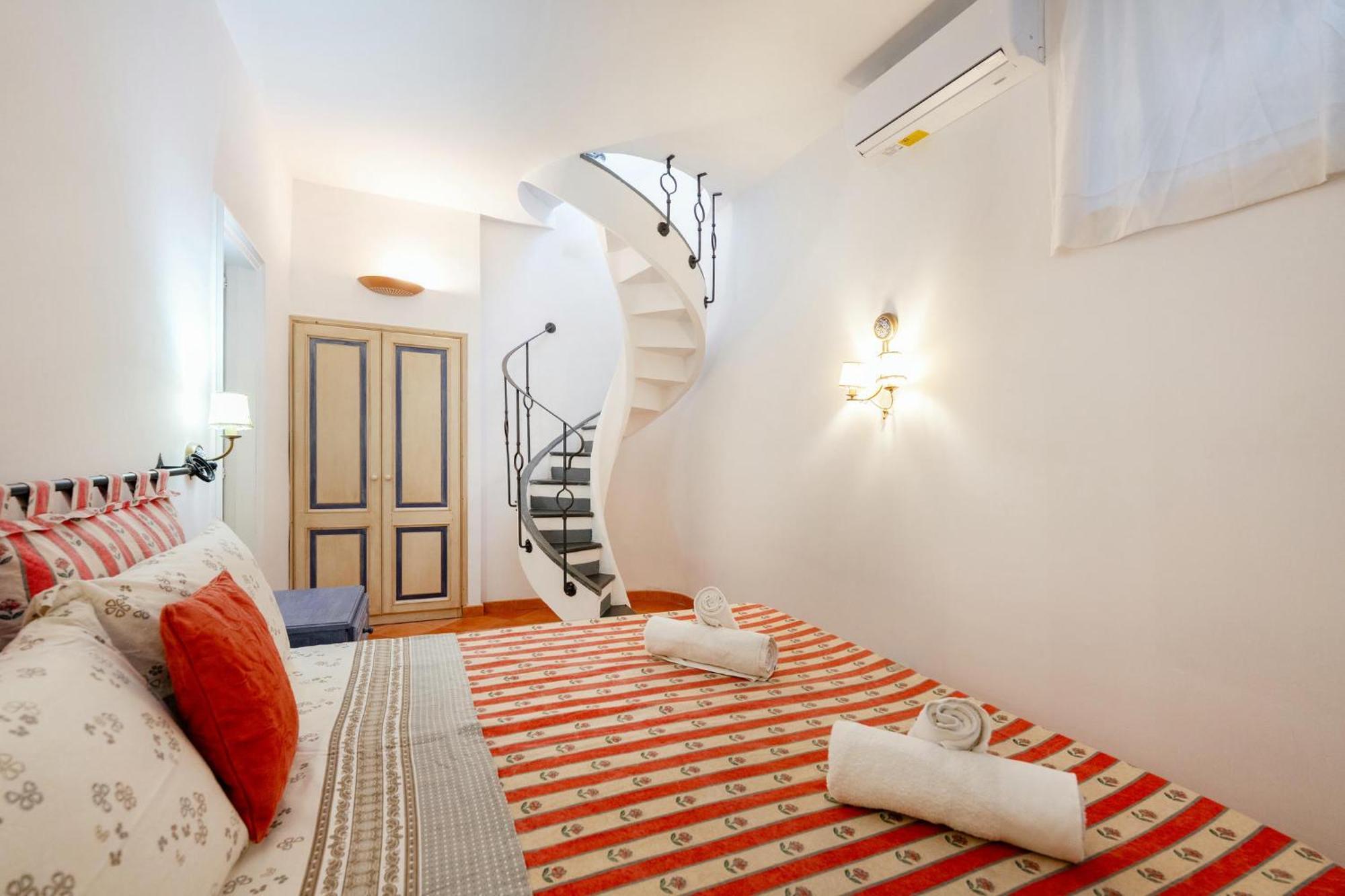 Apartment Nella Curva Della Funicolare,